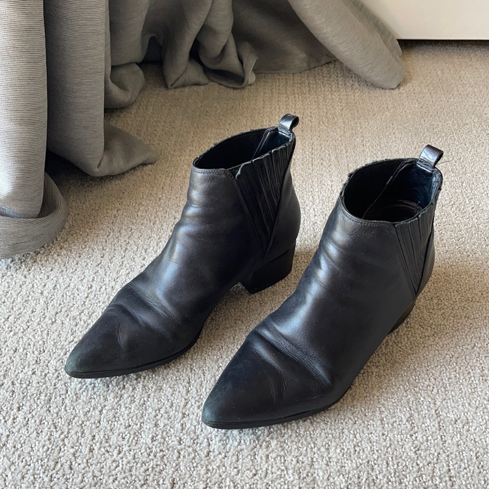 Pointed Toe Leather Ankle Boots